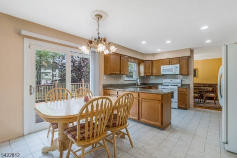 17 Denbigh Drive Franklin NJ 08873