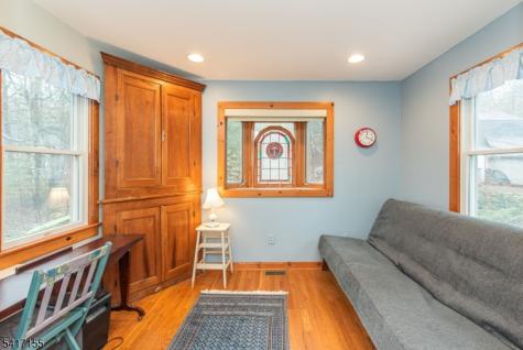 239 E Shore Lake Owassa Road Frankford NJ 07860