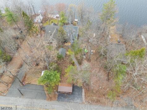 239 E Shore Lake Owassa Road Frankford NJ 07860