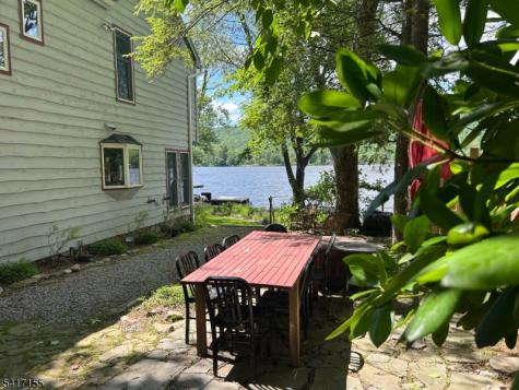 239 E Shore Lake Owassa Road Frankford NJ 07860