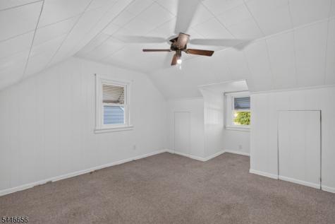 141 N 8th Avenue Manville NJ 08835