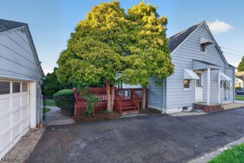141 N 8th Avenue Manville NJ 08835