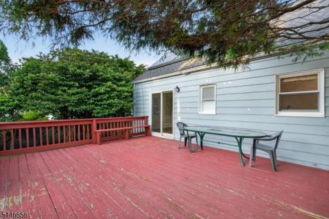 141 N 8th Avenue Manville NJ 08835