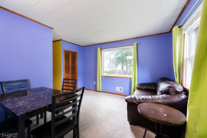 8 Kelly Street Metuchen NJ 08840