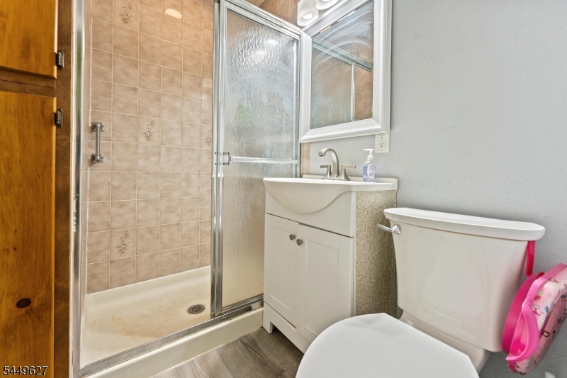 8 Kelly Street Metuchen NJ 08840