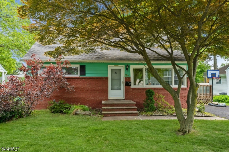 8 Kelly Street Metuchen NJ 08840