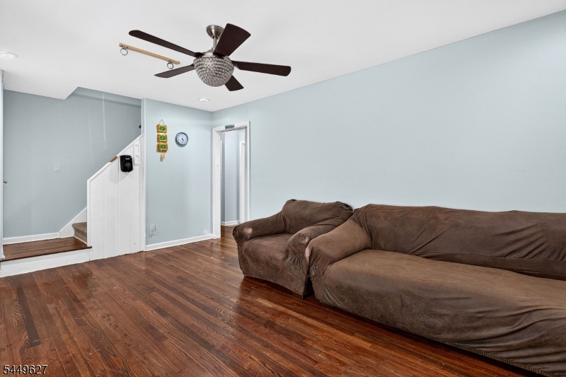 8 Kelly Street Metuchen NJ 08840