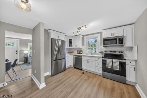 162 Grannis Avenue Morris Plains NJ 07950
