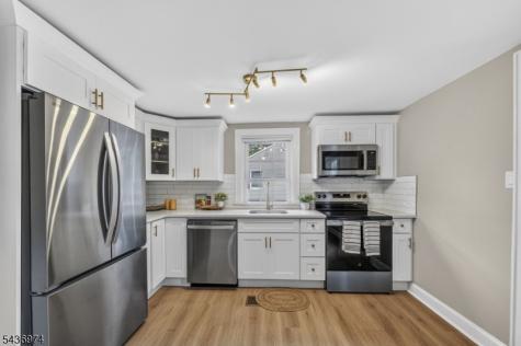 162 Grannis Avenue Morris Plains NJ 07950
