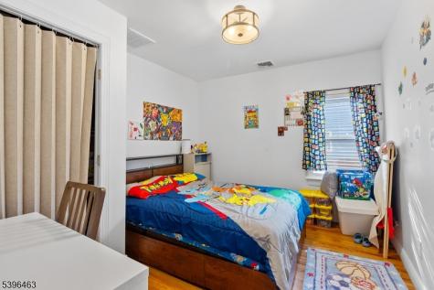 34 Avenue B Haledon NJ 07508