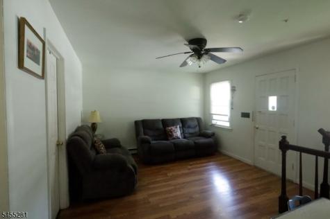 106 Idalroy Trail Hopatcong NJ 07843