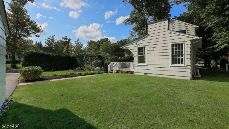 209 Midwood Place Westfield NJ 07090