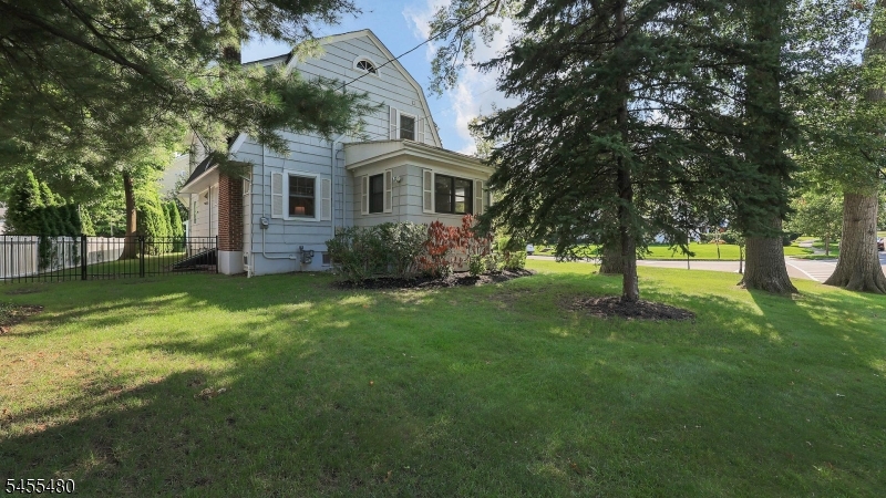 209 Midwood Place Westfield NJ 07090