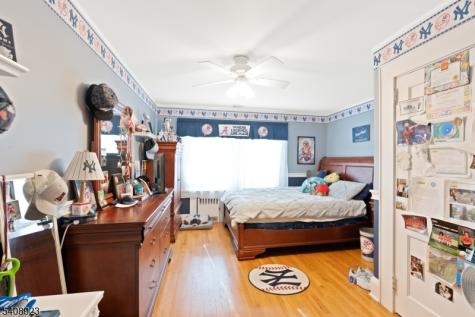 7 Wayland Drive Verona NJ 07044