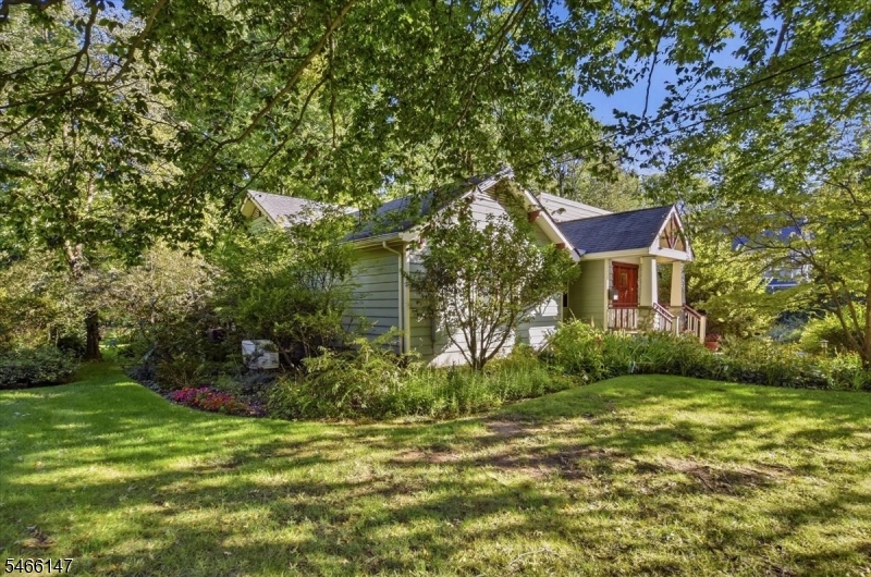2032 Brookside Drive Scotch Plains NJ 07076