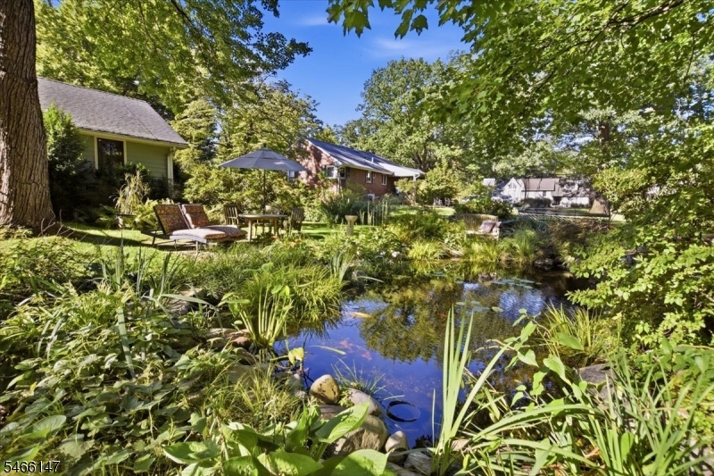 2032 Brookside Drive Scotch Plains NJ 07076