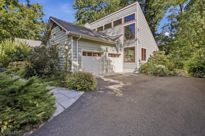2032 Brookside Drive Scotch Plains NJ 07076