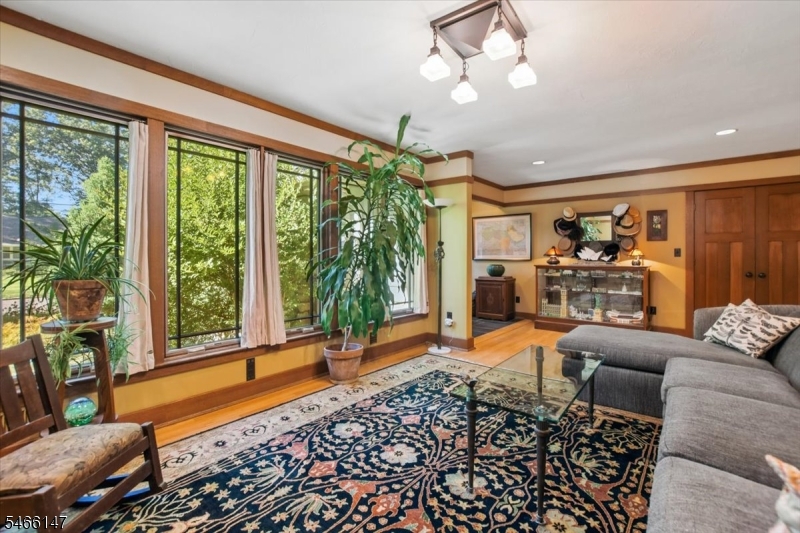 2032 Brookside Drive Scotch Plains NJ 07076