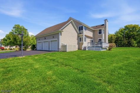 2 David Drive Hanover NJ 07981