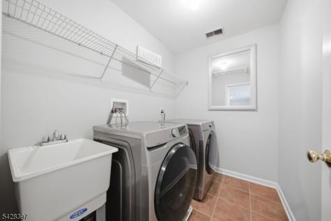 2 David Drive Hanover NJ 07981