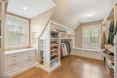 259 Indian Trail Drive Franklin Lakes NJ 07417