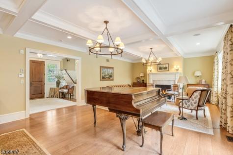 259 Indian Trail Drive Franklin Lakes NJ 07417