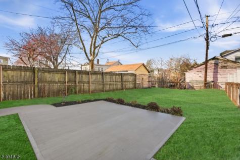 207 Brighton Avenue East Orange NJ 07017