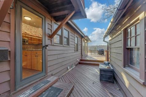 10 Lake Drive West Wayne NJ 07470