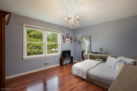 96 Beechwood Circle Hillsborough NJ 08844