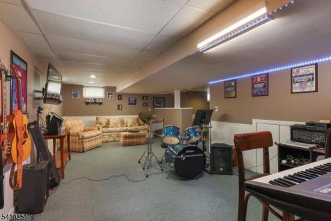 96 Beechwood Circle Hillsborough NJ 08844