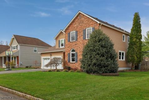 96 Beechwood Circle Hillsborough NJ 08844