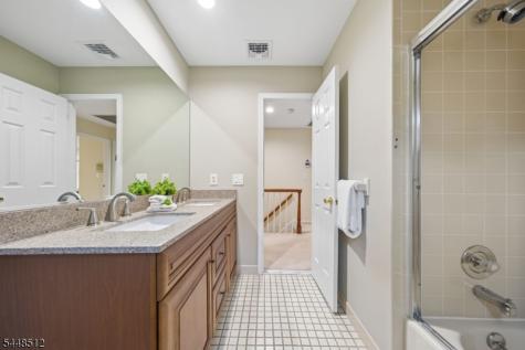 9 Revere Court Randolph NJ 07869
