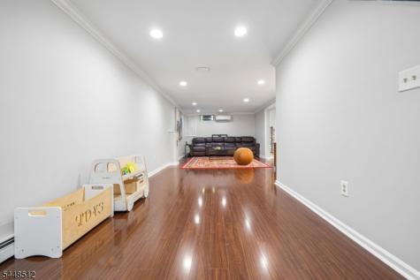 9 Revere Court Randolph NJ 07869