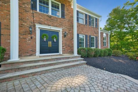 9 Revere Court Randolph NJ 07869
