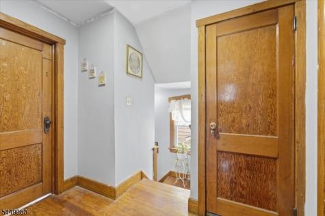 73 E 6th Street Clifton NJ 07011