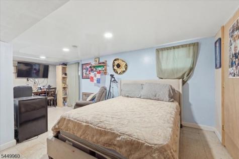 73 E 6th Street Clifton NJ 07011