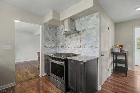 65 Somerset Terrace Bedminster NJ 07921