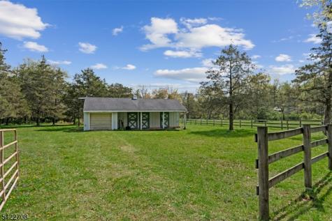 65 Somerset Terrace Bedminster NJ 07921