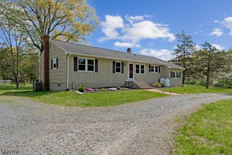 65 Somerset Terrace Bedminster NJ 07921