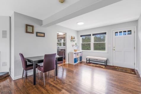 65 Somerset Terrace Bedminster NJ 07921