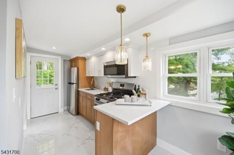 1 Lorelei Road West Orange NJ 07052