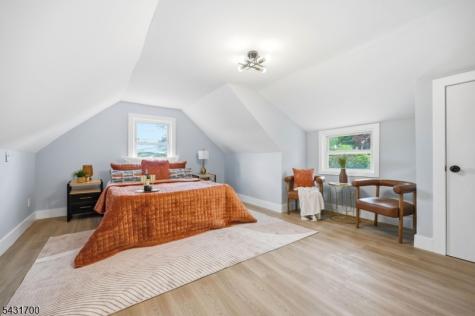 1 Lorelei Road West Orange NJ 07052