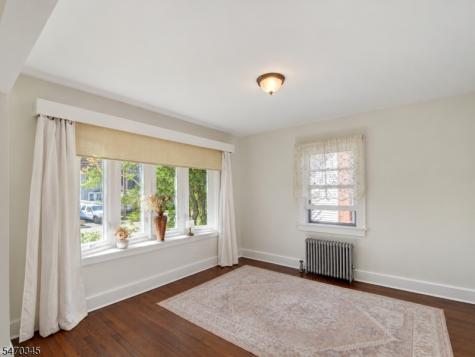 11 Park Street Roseland NJ 07068