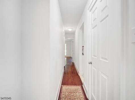 11 Park Street Roseland NJ 07068
