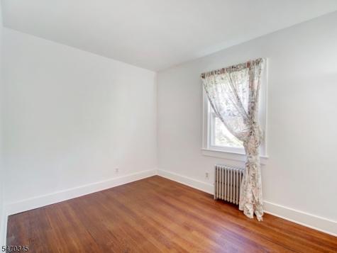 11 Park Street Roseland NJ 07068