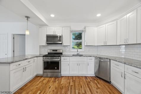 118 W 2nd Street Clifton NJ 07011