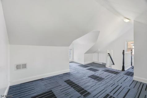 118 W 2nd Street Clifton NJ 07011