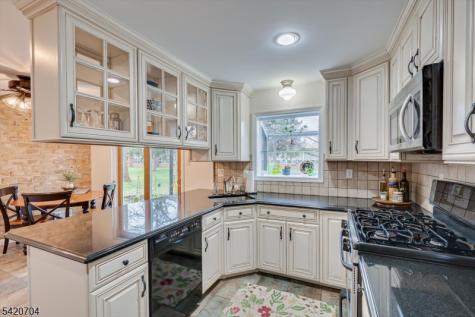 739 Willow Street Cranford NJ 07016