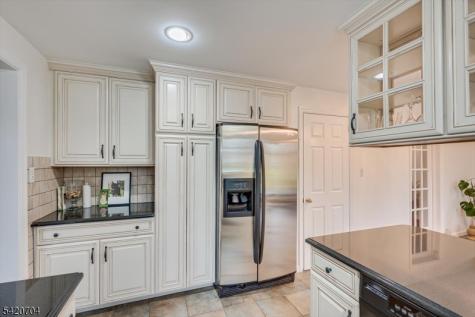739 Willow Street Cranford NJ 07016