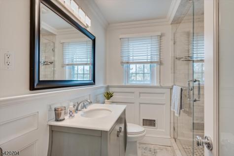 739 Willow Street Cranford NJ 07016